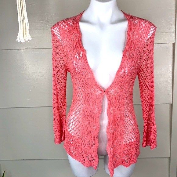 Victoria’s Secret Knit Pink Bell Sleeve Blouse knit - Picture 6 of 13